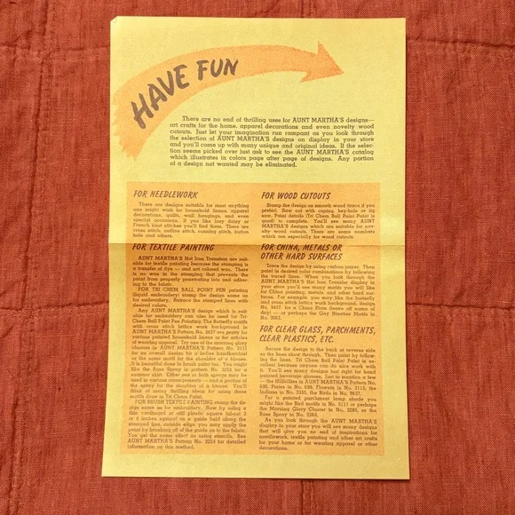 Vintage Uncut Aunt Martha's Embroidery Transfer Pattern 129 Kitten Motifs - Picture 3 of 6